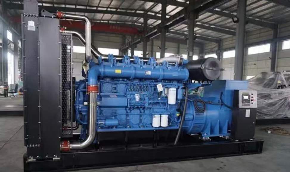 新宾800kW 柴油发电机的输出电流是恒定的吗？